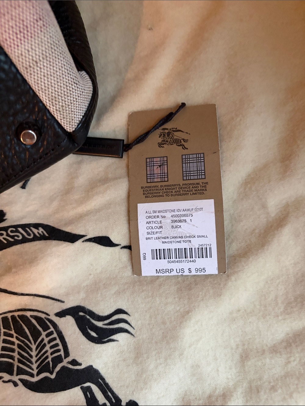 Burberry Maidstone small  Leather Tote Handbag. - Picture 6 of 6